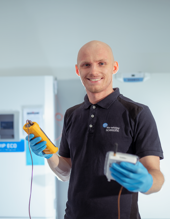 DWS Service Engineer, Joe Murray, performing temperature calibration.