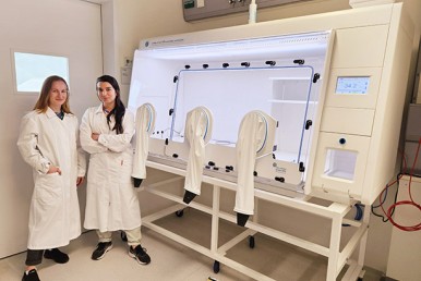 The First Whitley A145 HEPA Workstation Installation: FLI in Germany